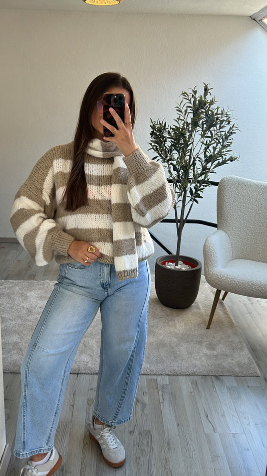 GESTREEPTE KNIT + SJAAL