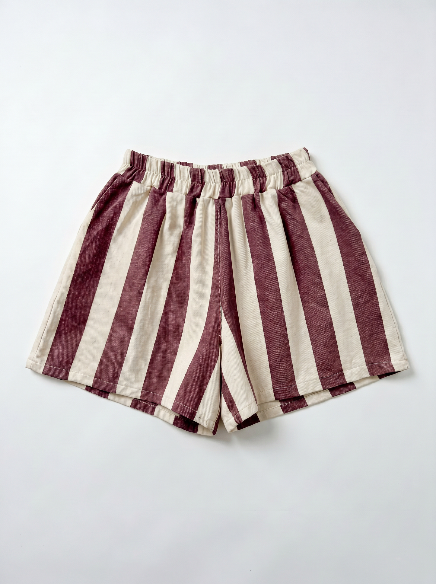 SHORT BURGUNDY - WIT