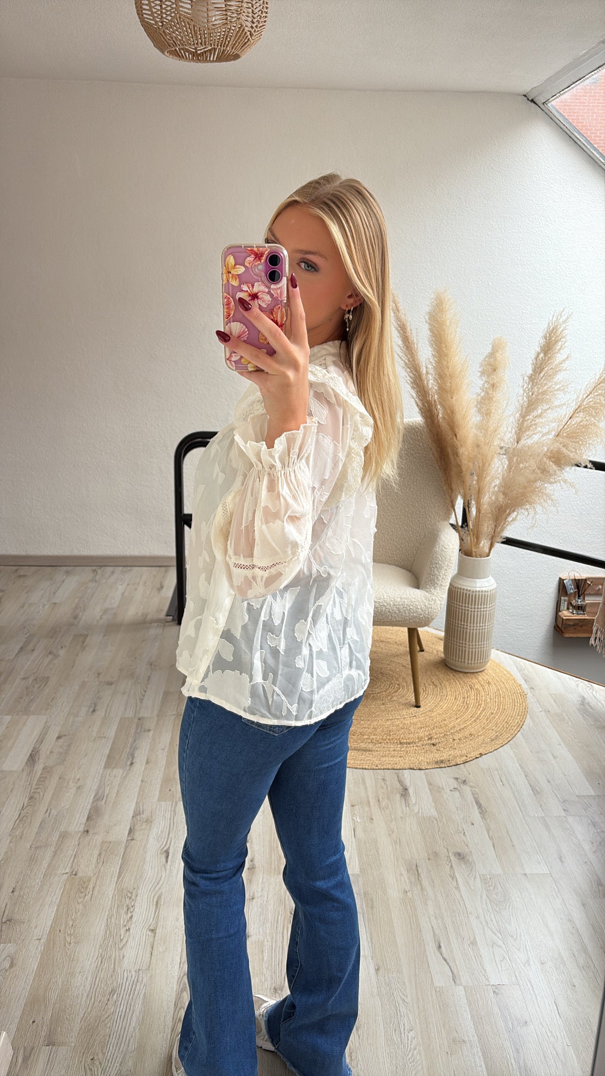 Flared jeans