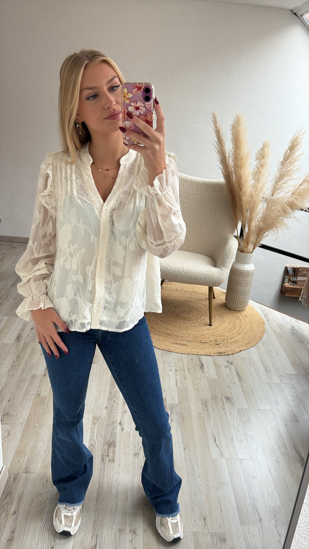 Flared jeans