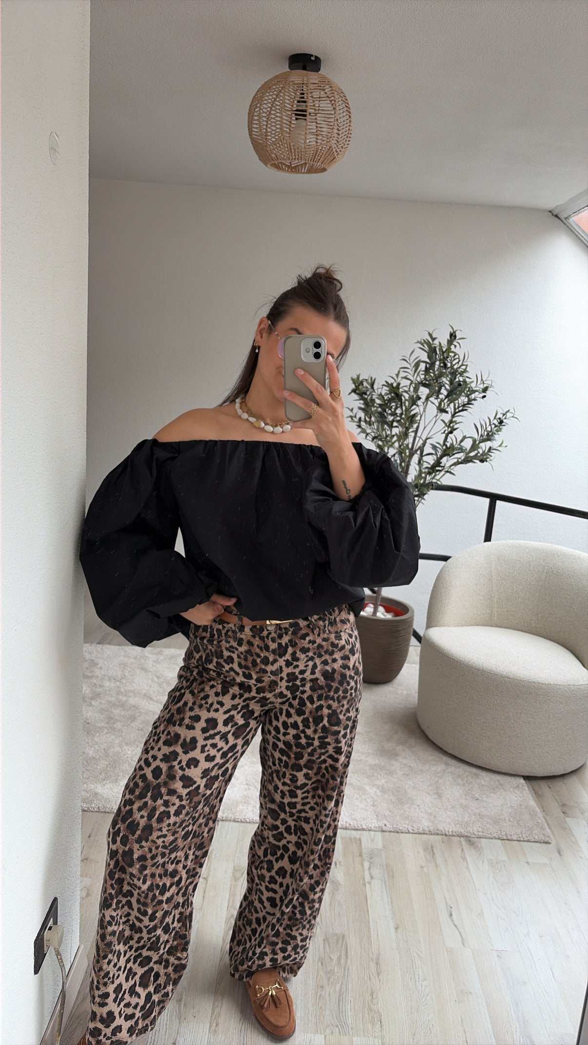 ONE SHOULDER BLOUSE