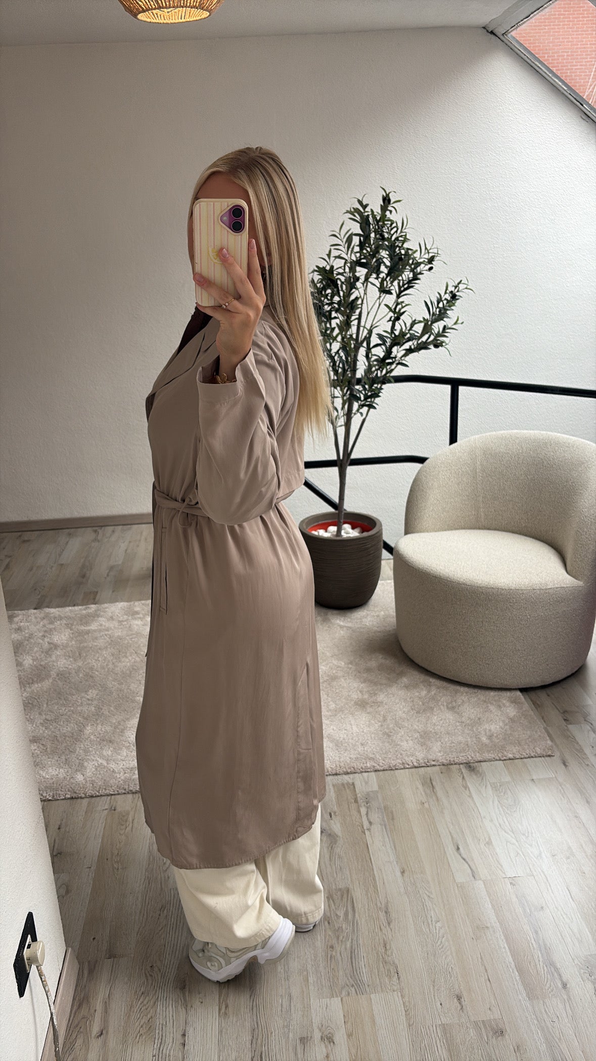 BEIGE MANTELJAS