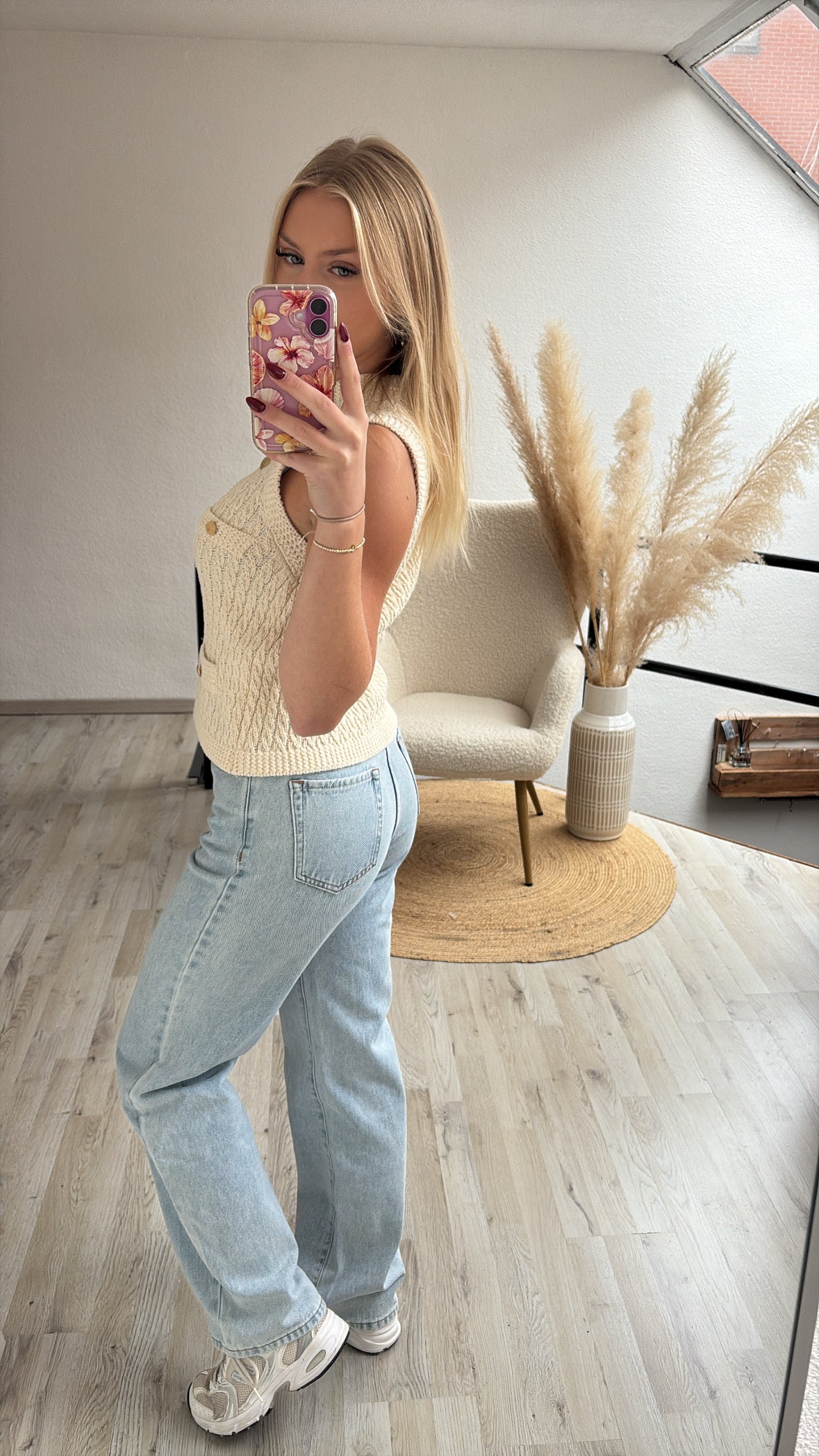 Beige top