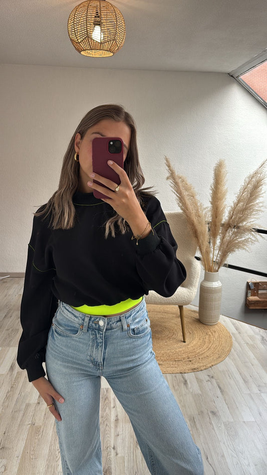 Cropped sweater
