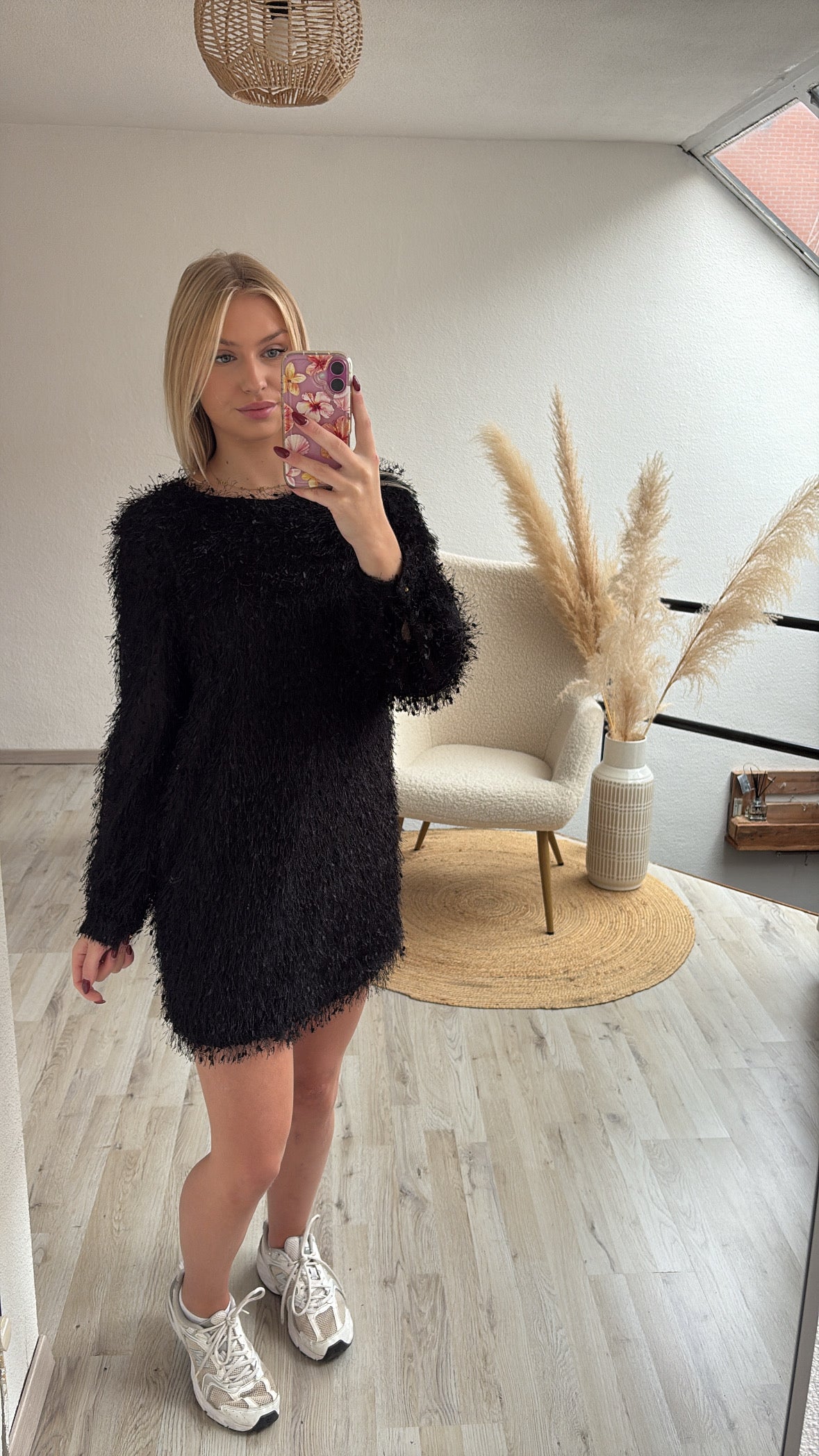 Fluffy jurk zwart