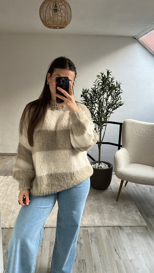 FLUFFY KNIT BEIGE/WIT