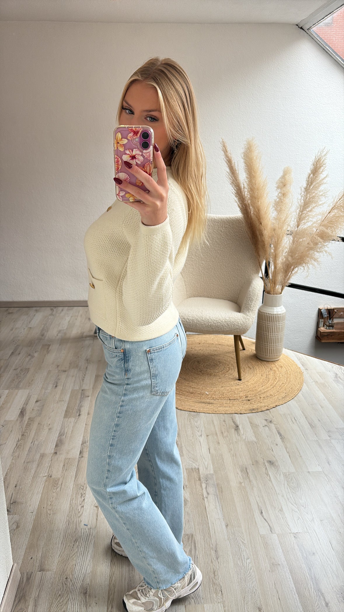 Beige cardigan