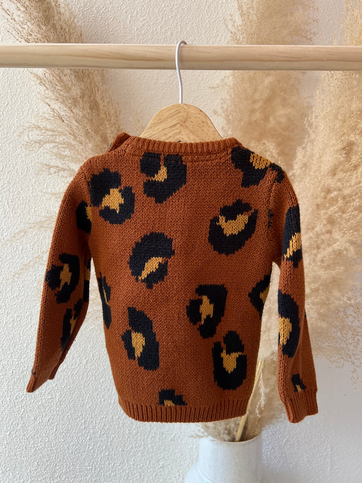 Leopard knit