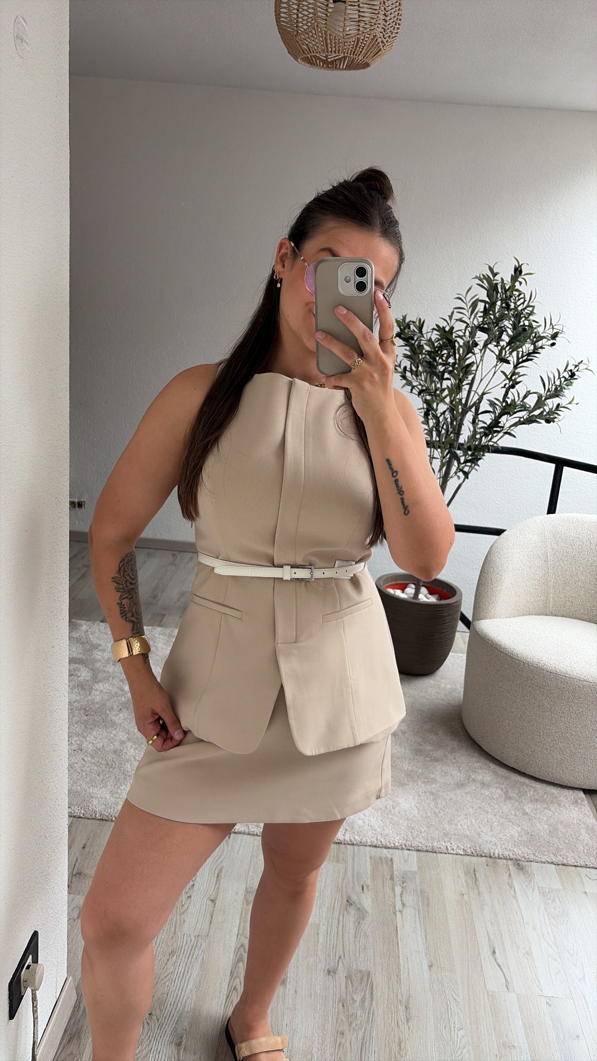 BEIGE JURK
