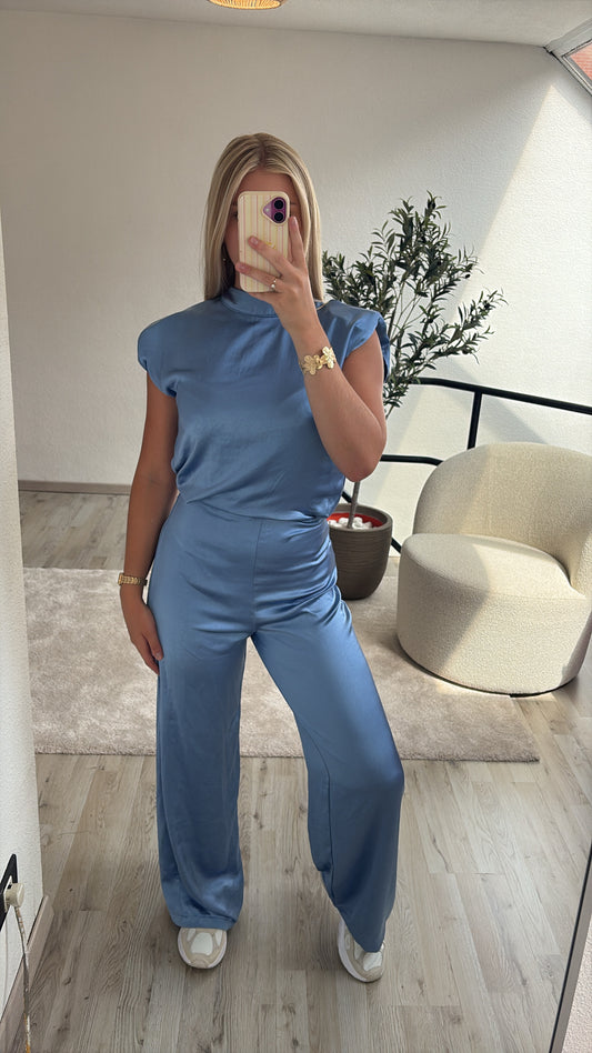 BLAUW SATIJNEN JUMPSUIT