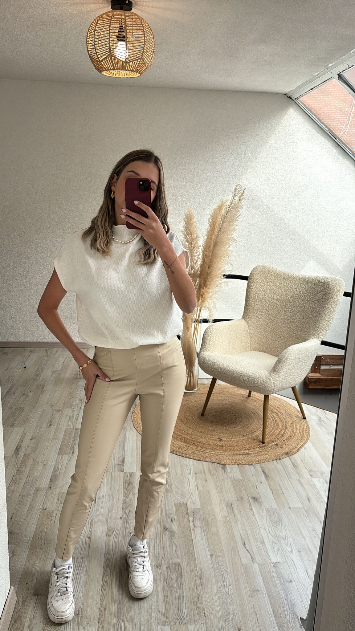 Lederlook broek beige