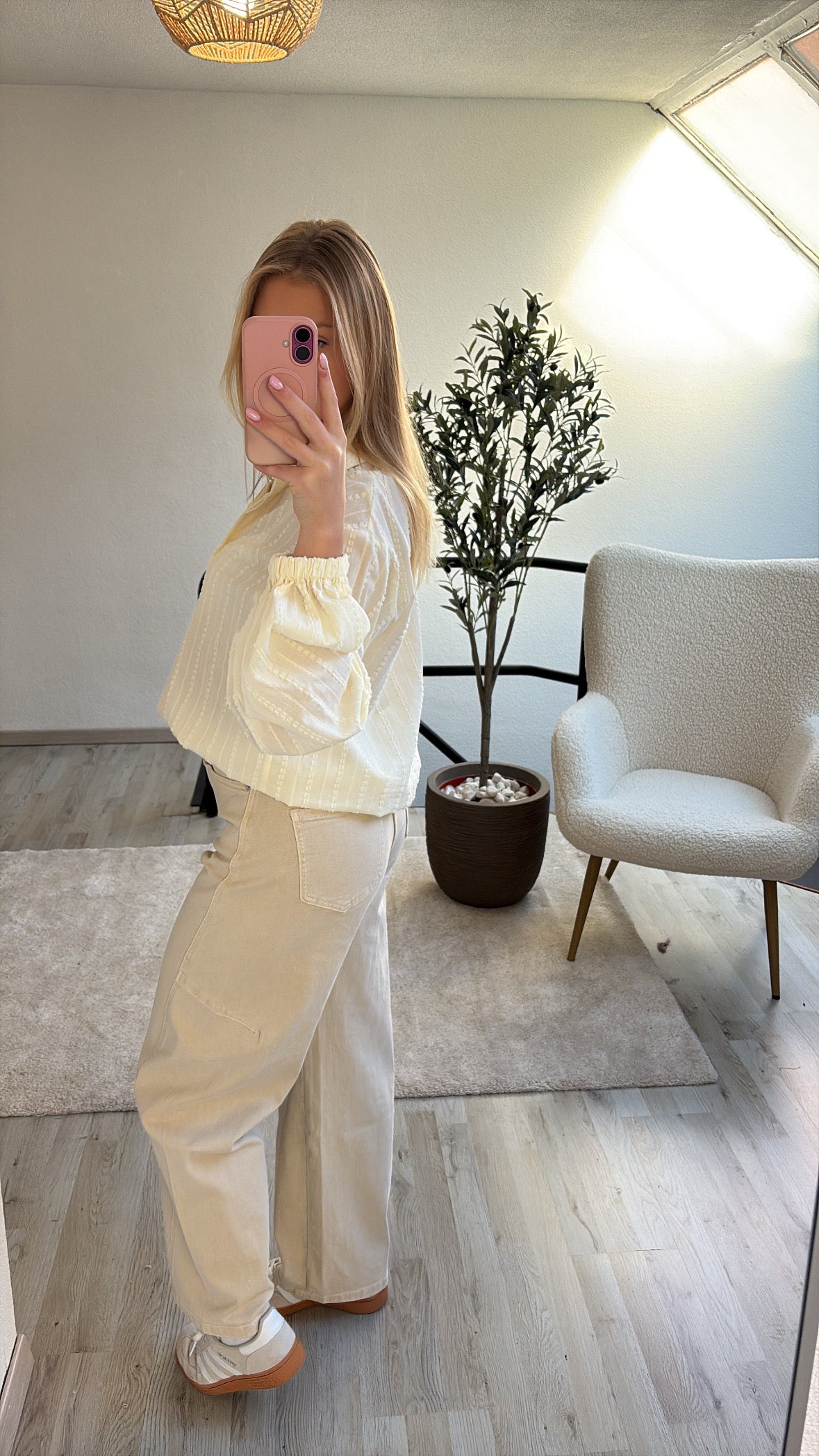 BEIGE BLOUSE