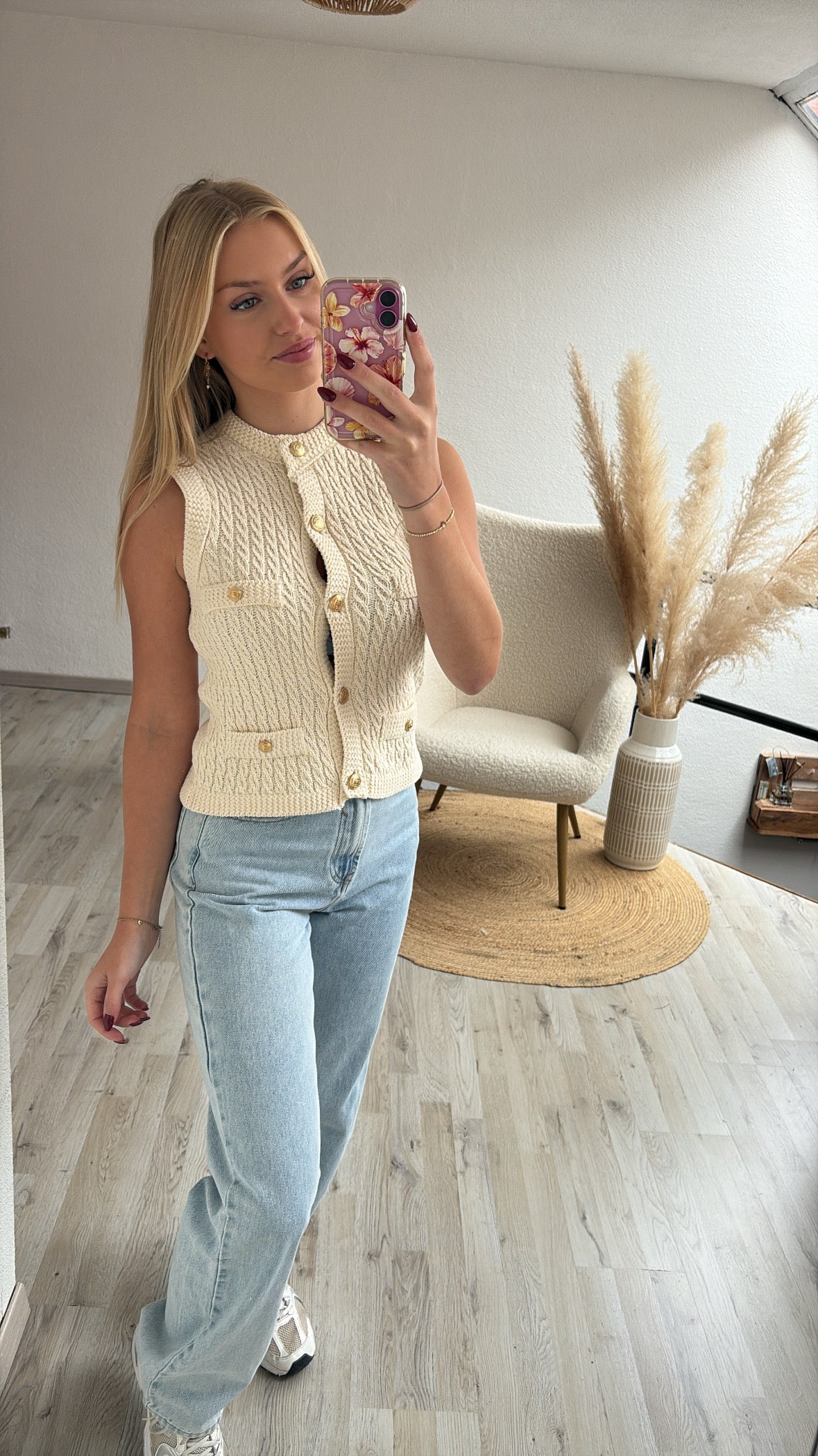 Beige top
