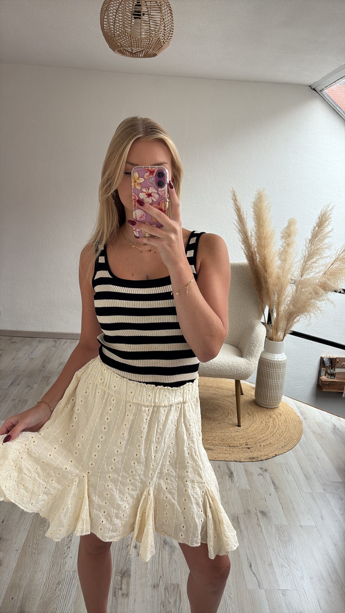 Rokje broderie