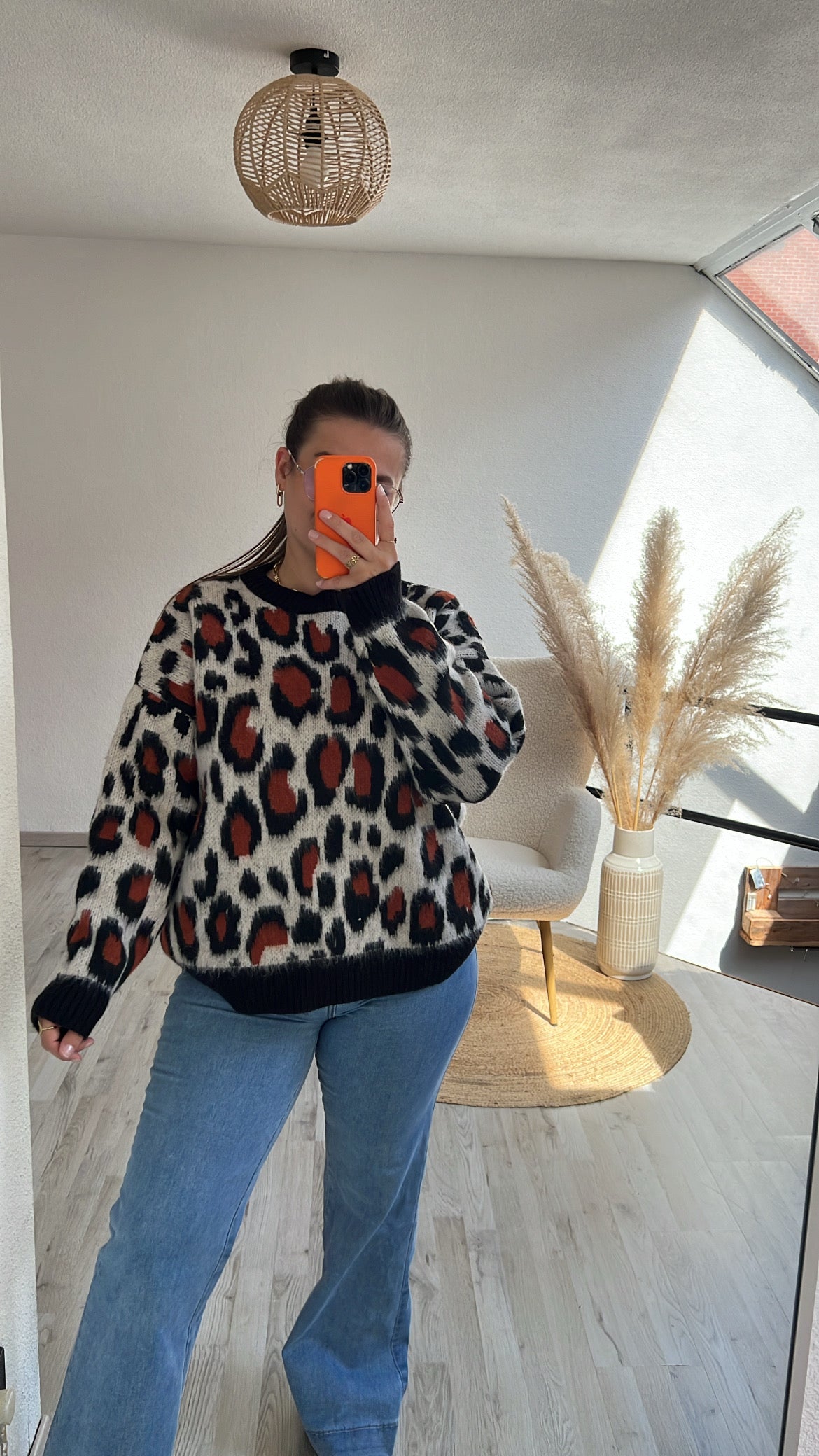 Leopard knit