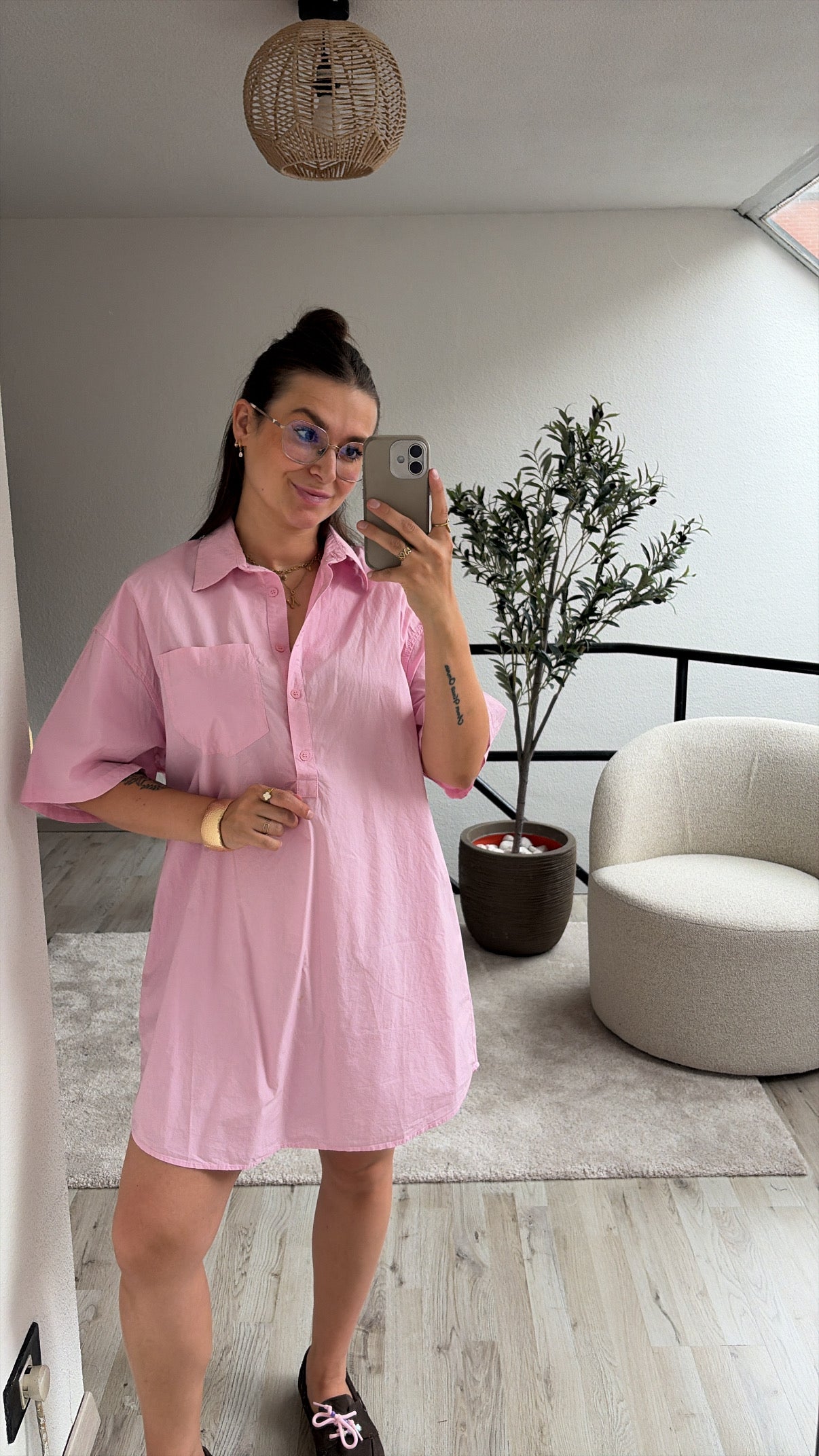 ROZE HEMDJURK AMV