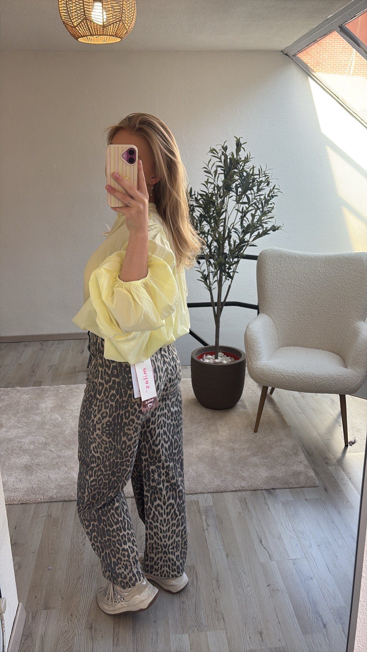 LICHTGELE BLOUSE