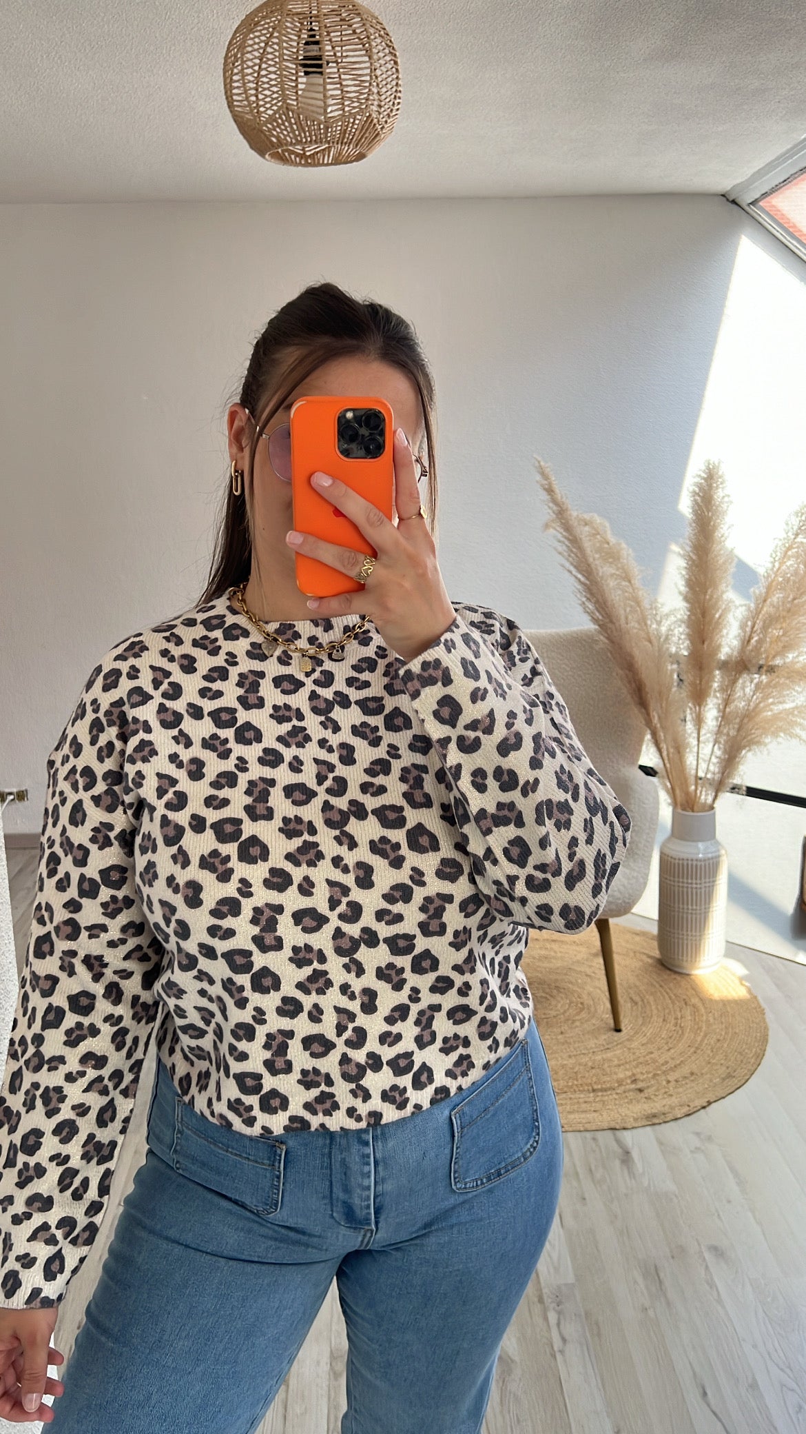 Leopard knit