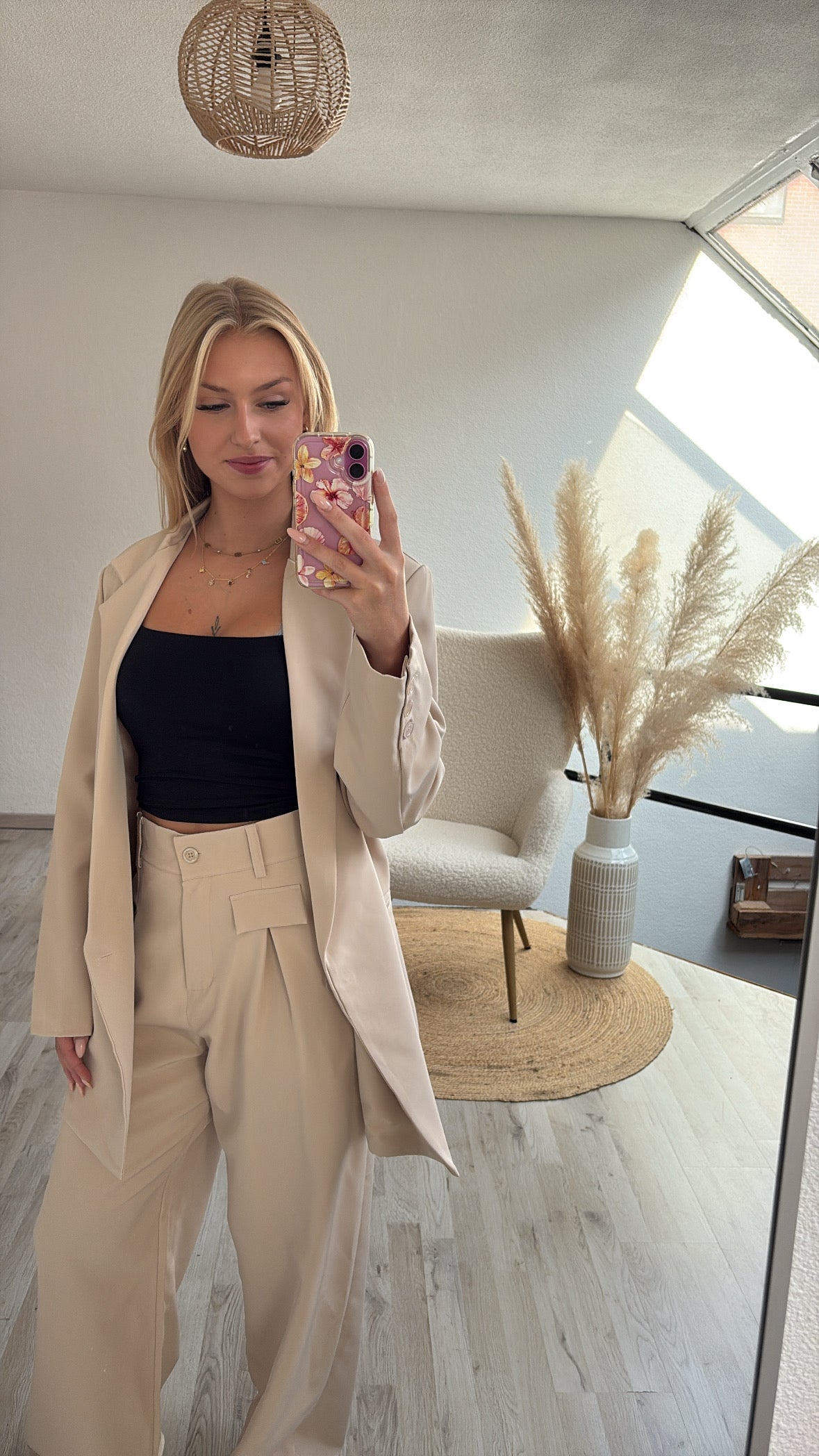 Beige kostuum