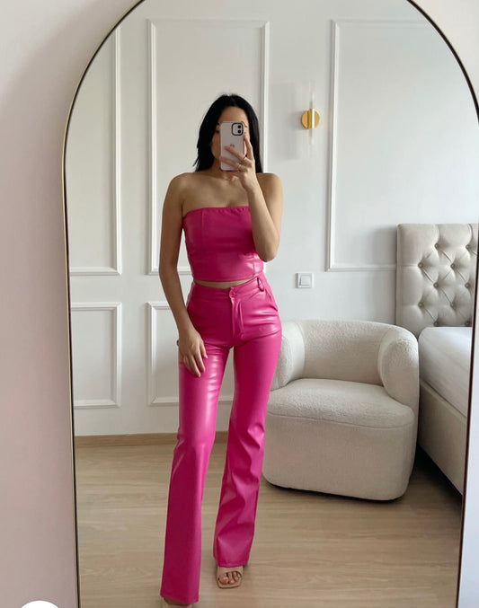 Roze pantalon lederlook