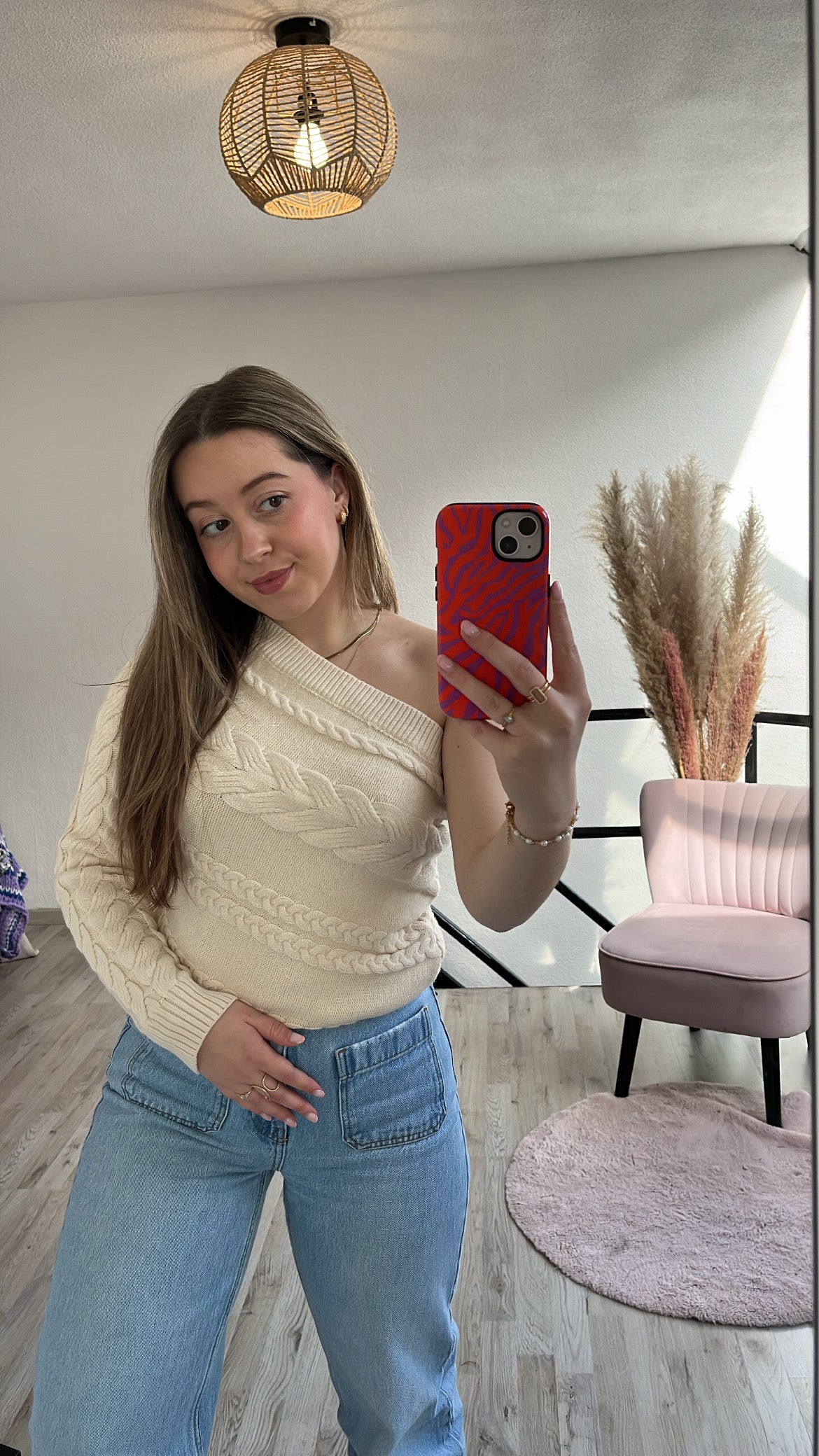 One shoulder trui