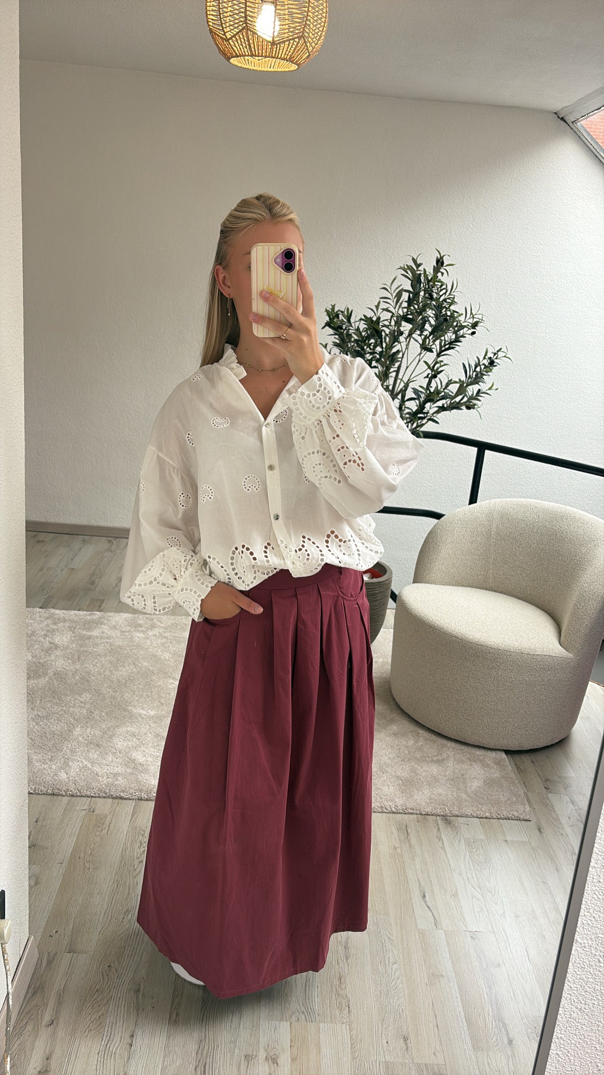 BRODERIE BLOUSE