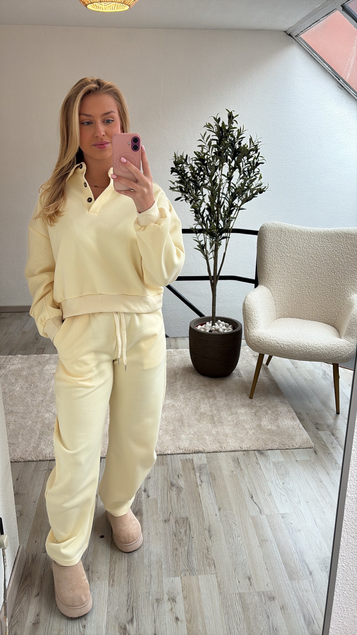 LICHTGELE SWEATPANTS