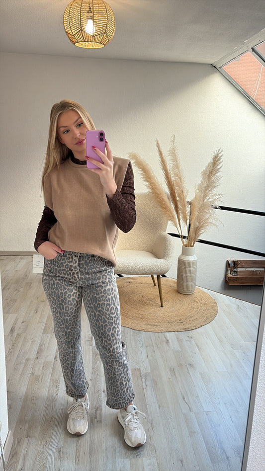 Leopard jeans
