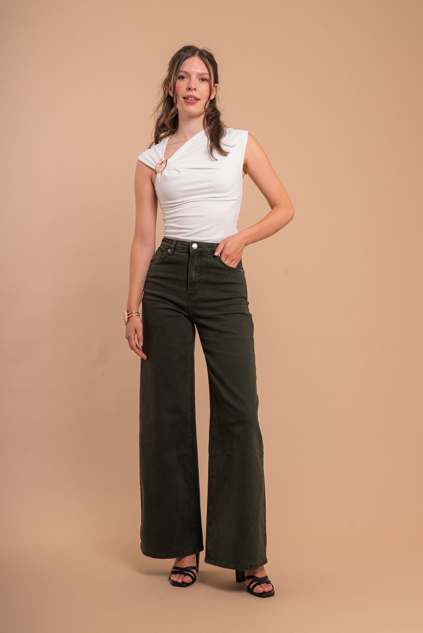 WIDE LEG KHAKI