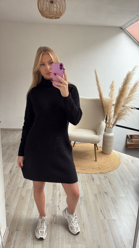 Knitted jurkje zwart