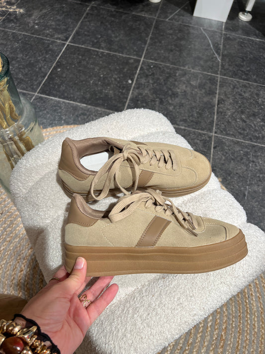 Sneakers beige