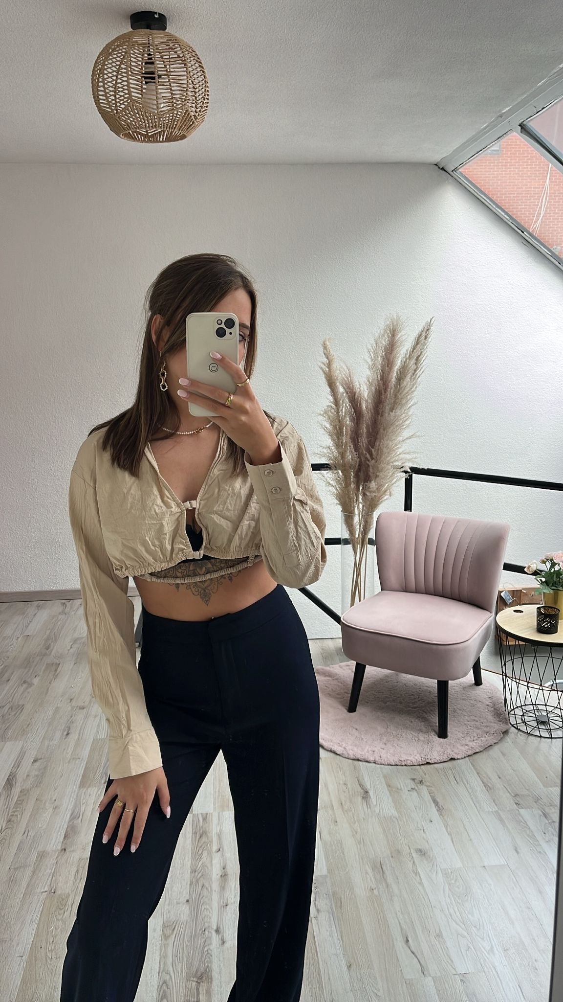 Cropped blouse beige