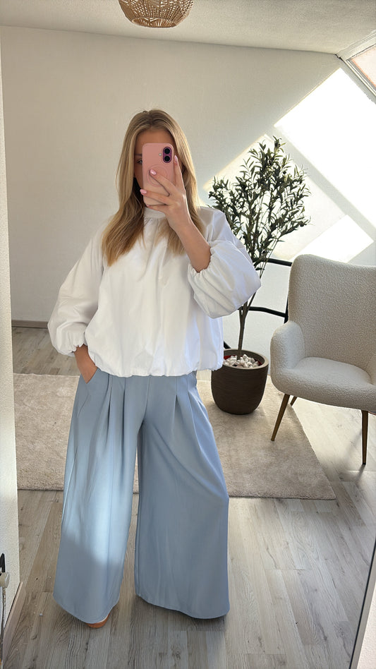 WITTE BLOUSE STRIK