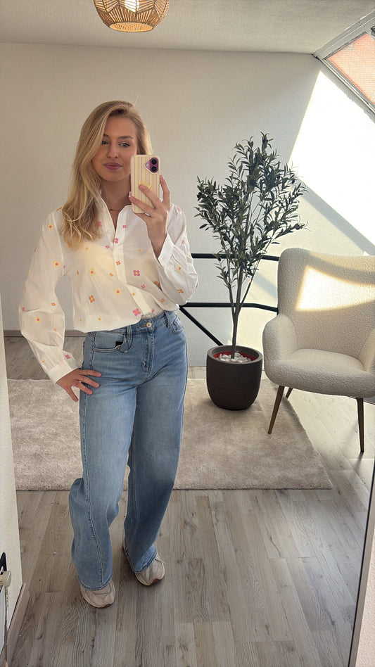 GEBLOEMDE BLOUSE