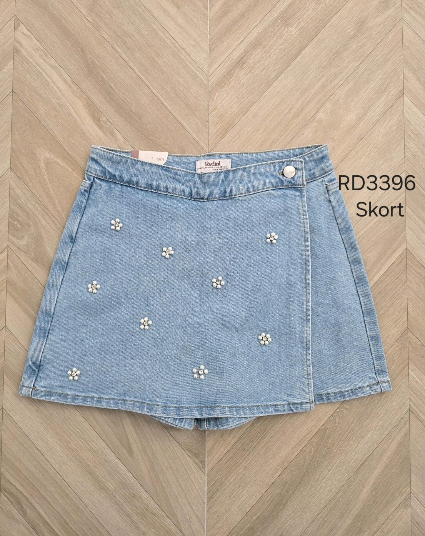 SKORT BLOEMEN