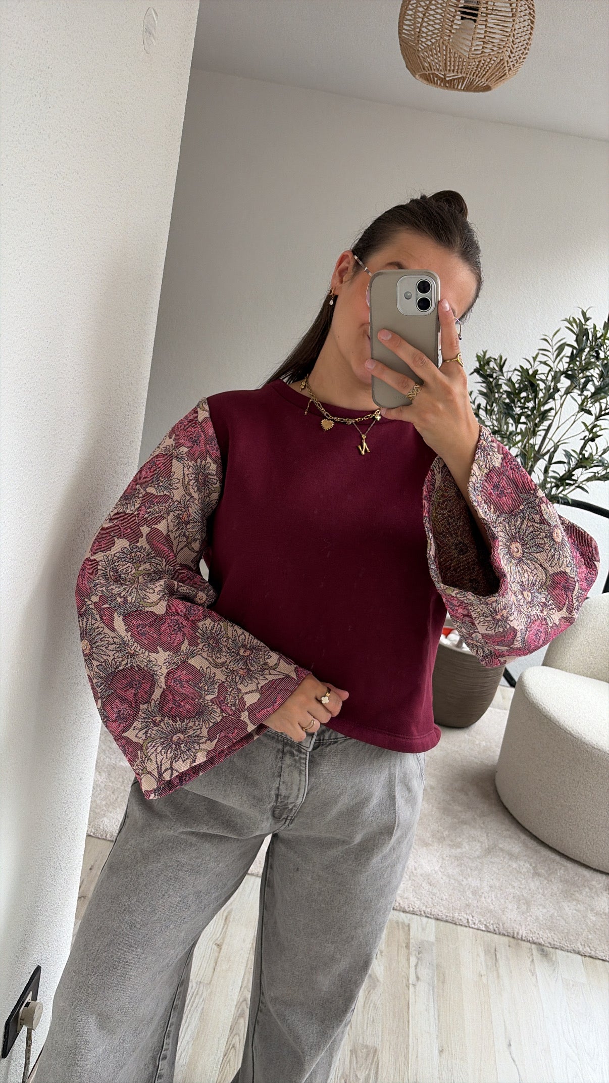 BORDEAUX SWEATER