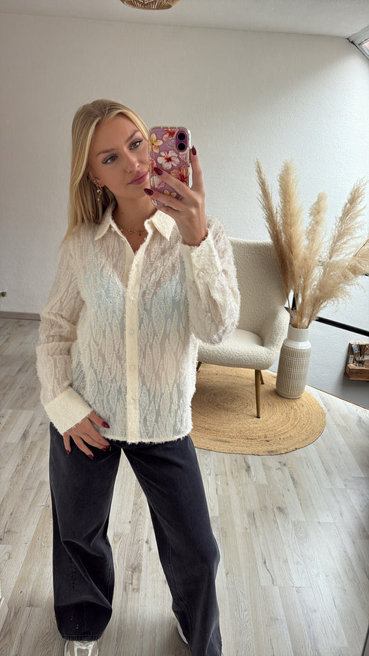 Fluffy blouse crème