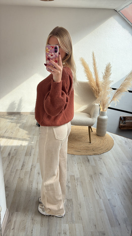 Beige jeans