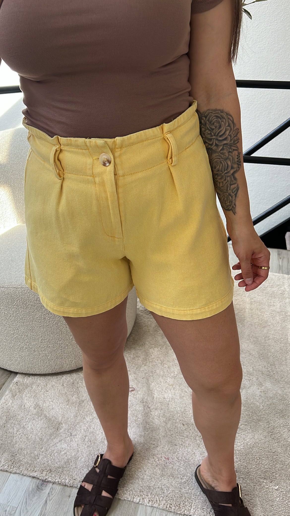 JEANSSHORT GEEL