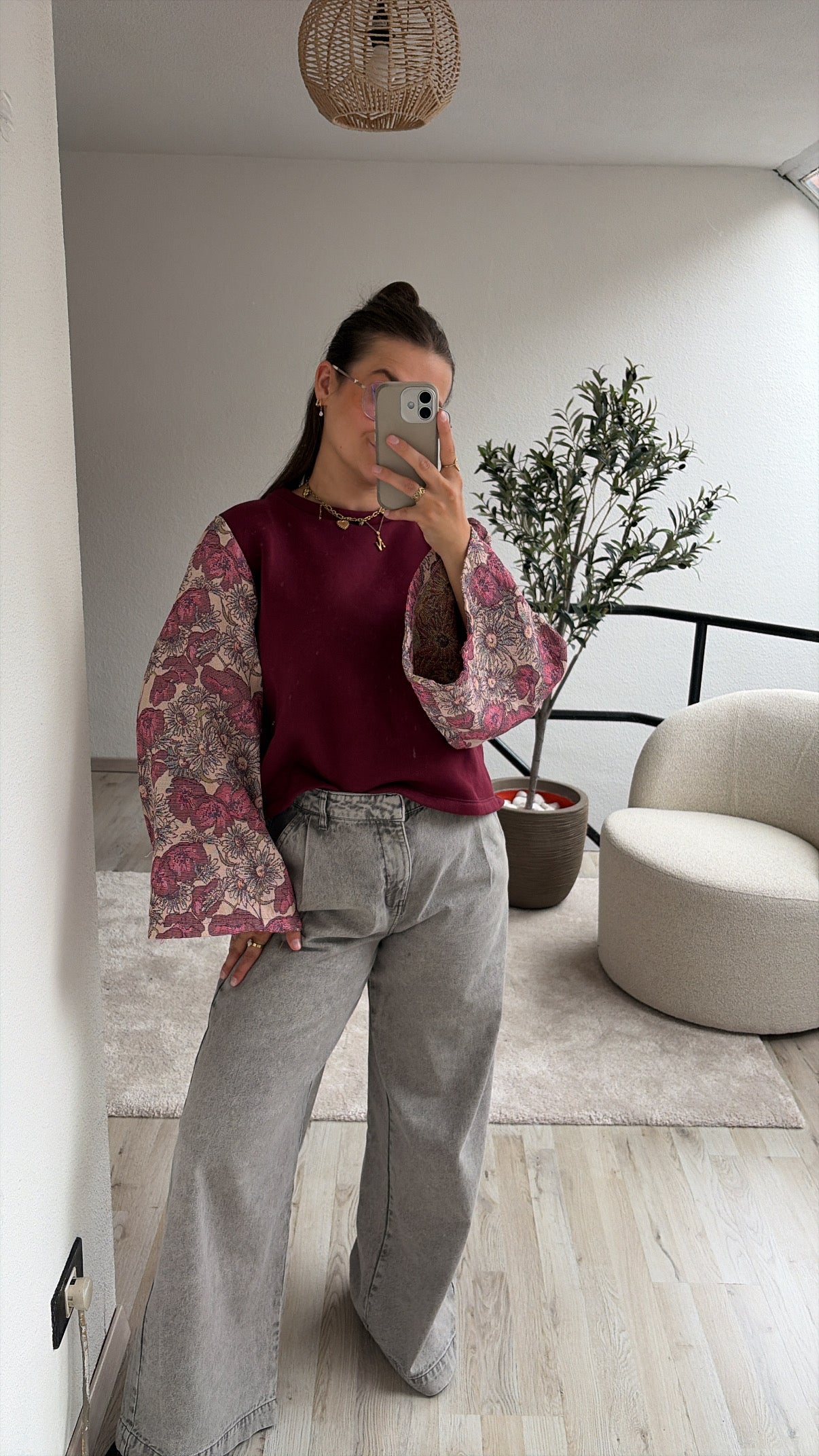 BORDEAUX SWEATER