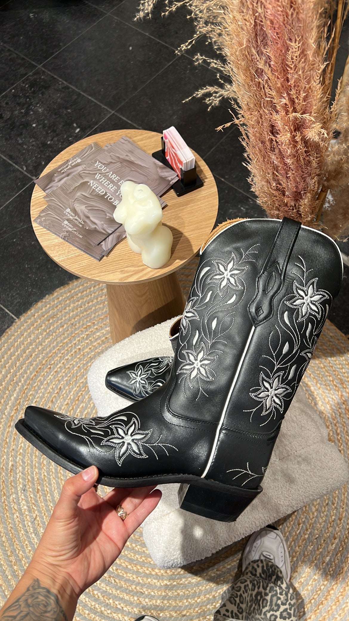 COWBOY BOOTS