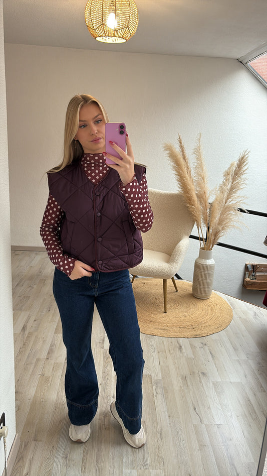 Burgundy bodywarmer