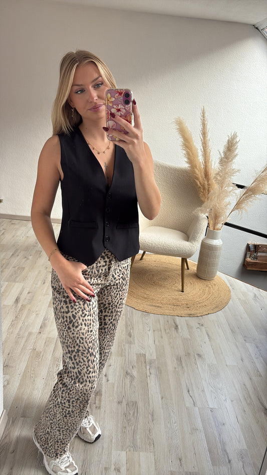 Leopard jeans
