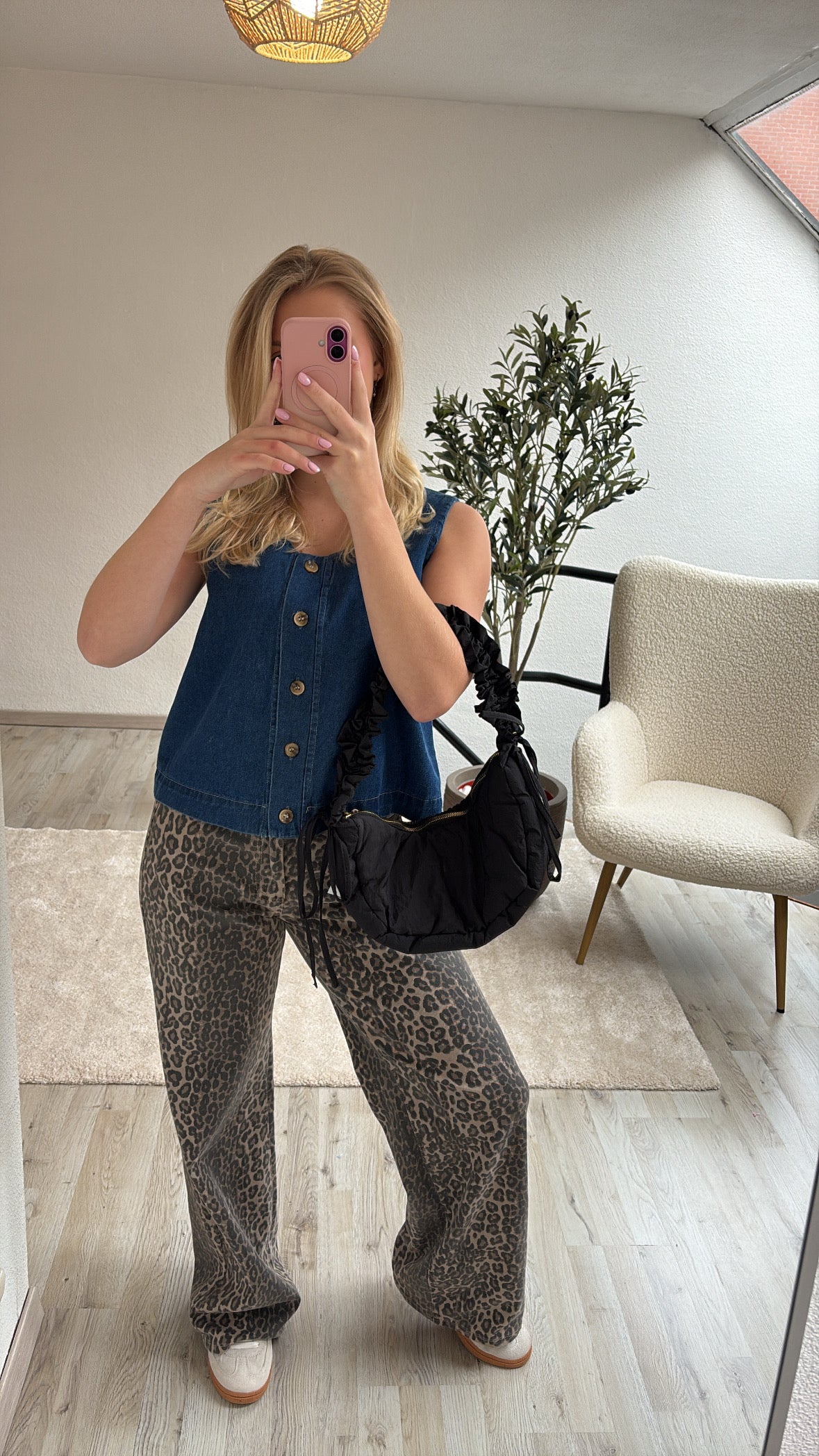 PUFFY TAS ZWART