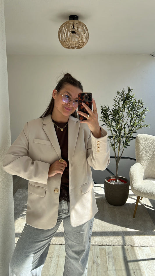 BEIGE BLAZER