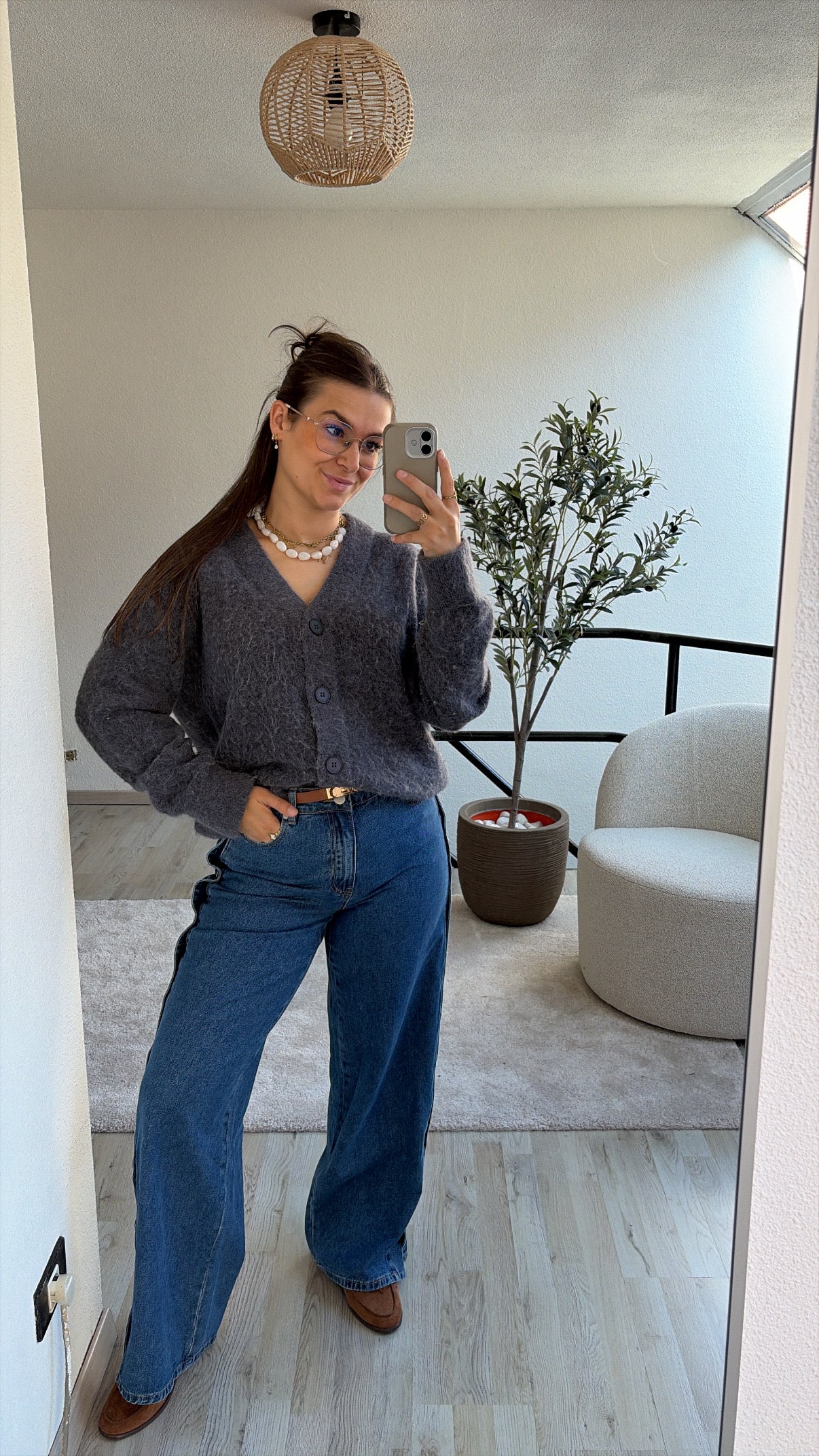 FLUFFY CARDIGAN