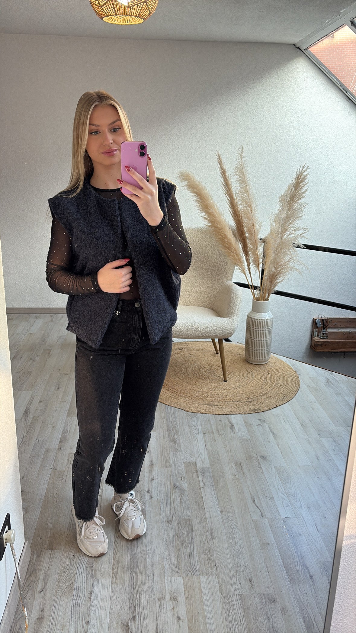 Navy gilet