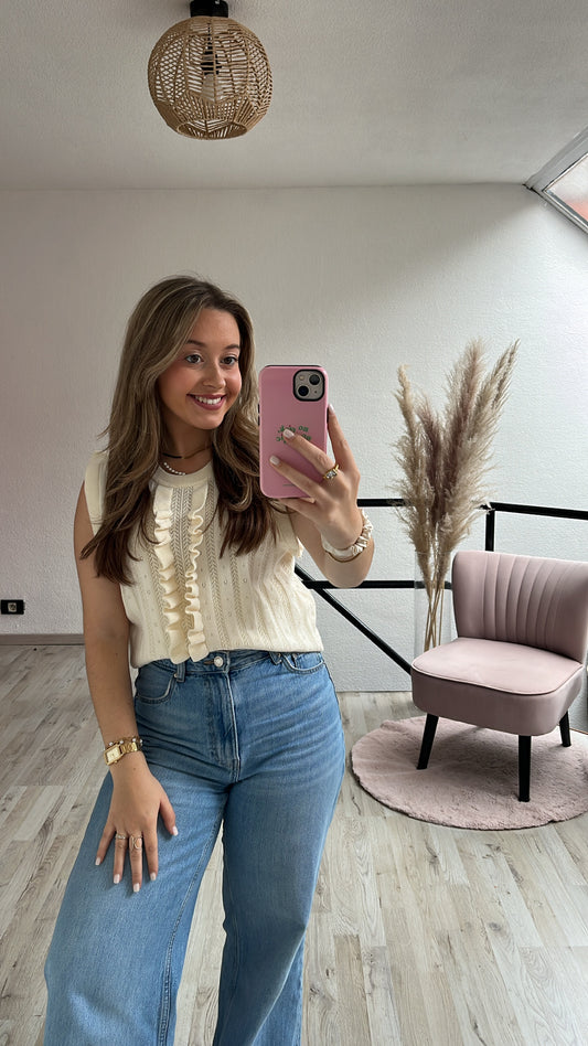 Ruffle shirtje