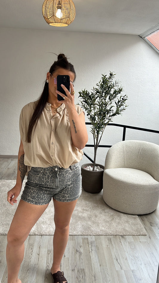 BEIGE BLOUSE