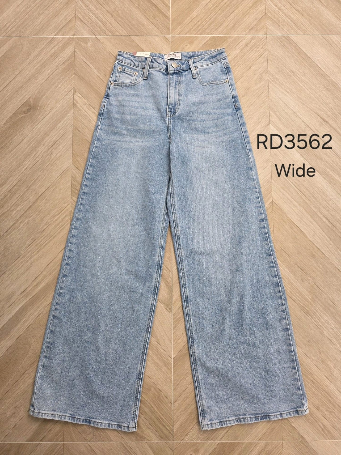 WIDE LEG JEANS